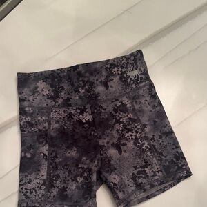 Women's Floral Gray Shorts
